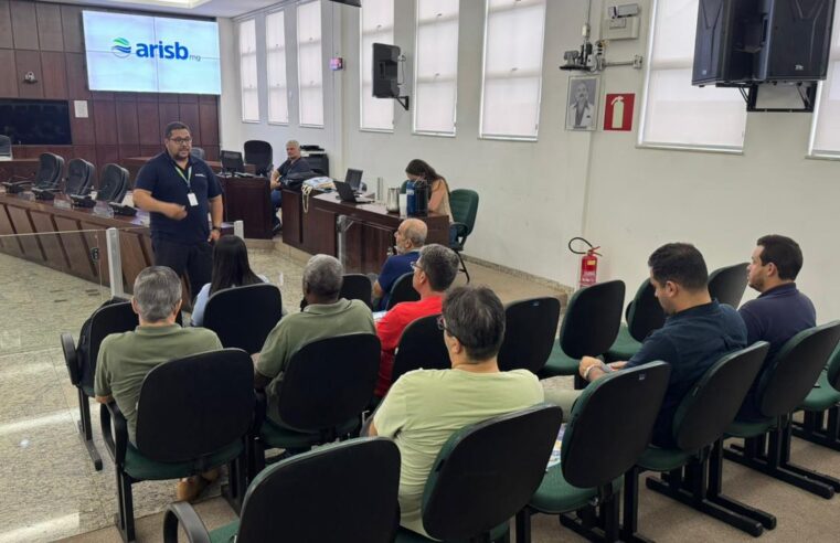Câmara de João Monlevade recebe representantes da Arisb para diálogo sobre saneamento básico